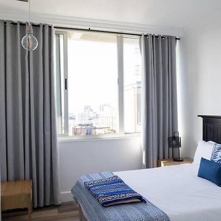 Modern, Trendy And Comfortable 2 Bedroom Apartment In ケープタウン エクステリア 写真