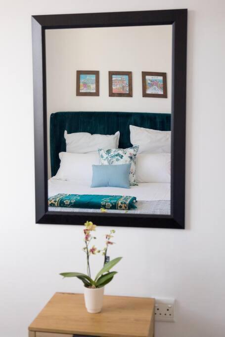 Modern, Trendy And Comfortable 2 Bedroom Apartment In ケープタウン エクステリア 写真