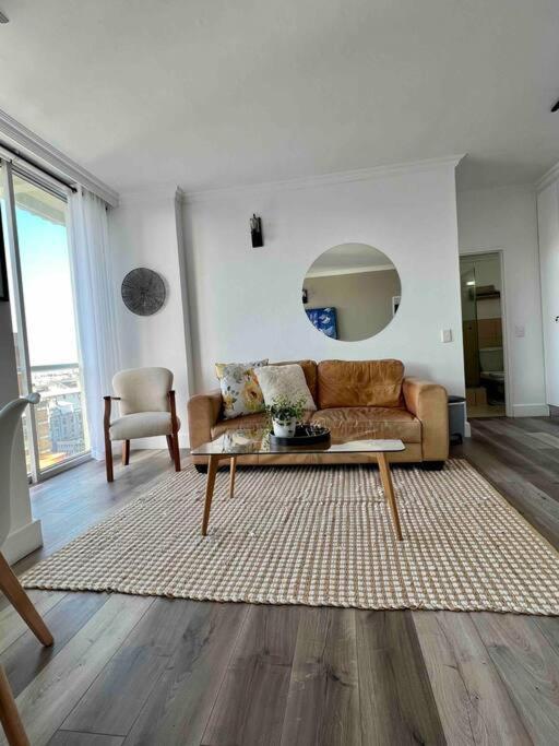 Modern, Trendy And Comfortable 2 Bedroom Apartment In ケープタウン エクステリア 写真